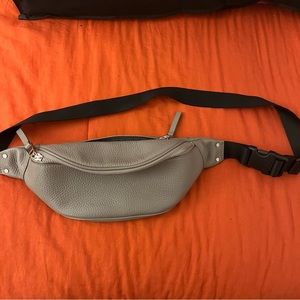 TREASURE & BOND FANNYPACK